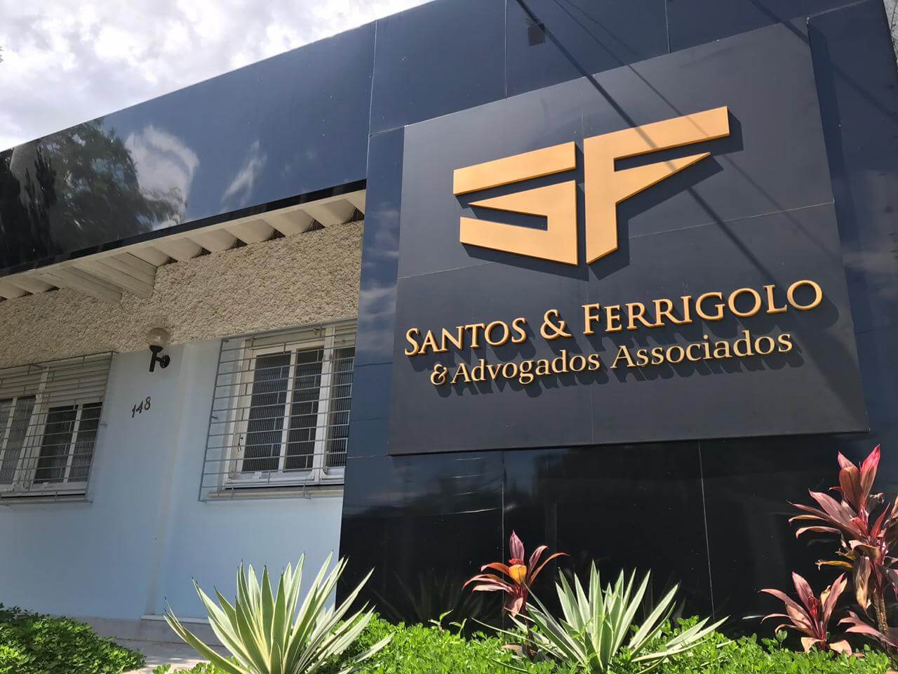 Santos e Ferrigolo